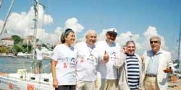 Filmul "Toate pânzele sus a fost interpretat de mari actori-imagine arhivă Adevărul
