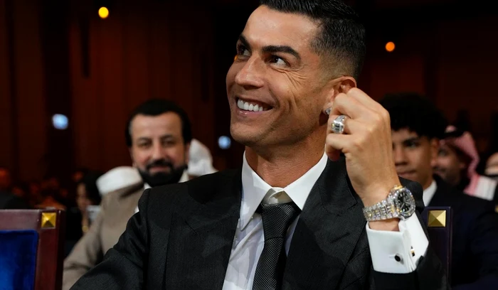 Cristiano Ronaldo a fost ales cel mai bun fotbalist din Orientul Mijlociu (FOTO: Facebook)