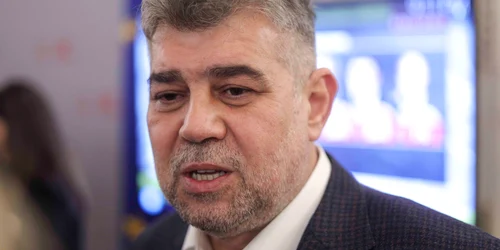 Marcel Ciolacu, președintele PSD, face declarații de presă la încheierea primului tur al alegerilor pentru președinția României, la sediul partidului în București. FOTO Inquam Photos / Octav Ganea