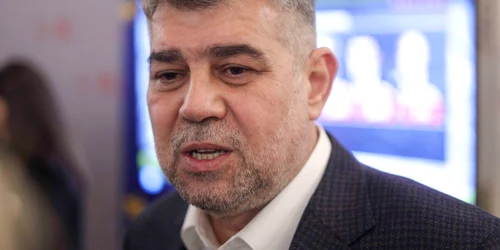Marcel Ciolacu, președintele PSD, face declarații de presă la încheierea primului tur al alegerilor pentru președinția României, la sediul partidului în București. FOTO Inquam Photos / Octav Ganea