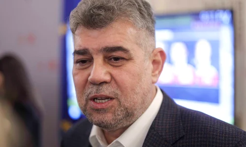 Marcel Ciolacu, președintele PSD, face declarații de presă la încheierea primului tur al alegerilor pentru președinția României, la sediul partidului în București. FOTO Inquam Photos / Octav Ganea
