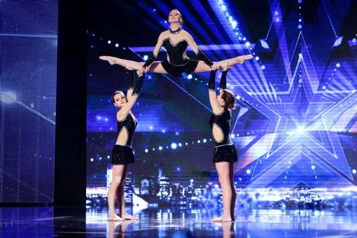 triada romanii au talent pro tv