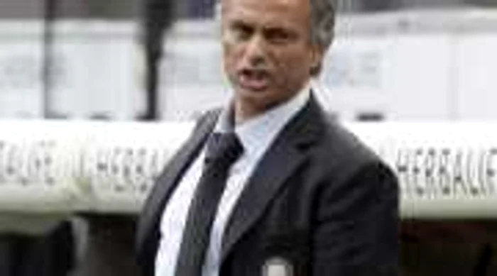 FOTBAL: Mourinho: "Inter a realizat o performanţă fantastică la Kiev"