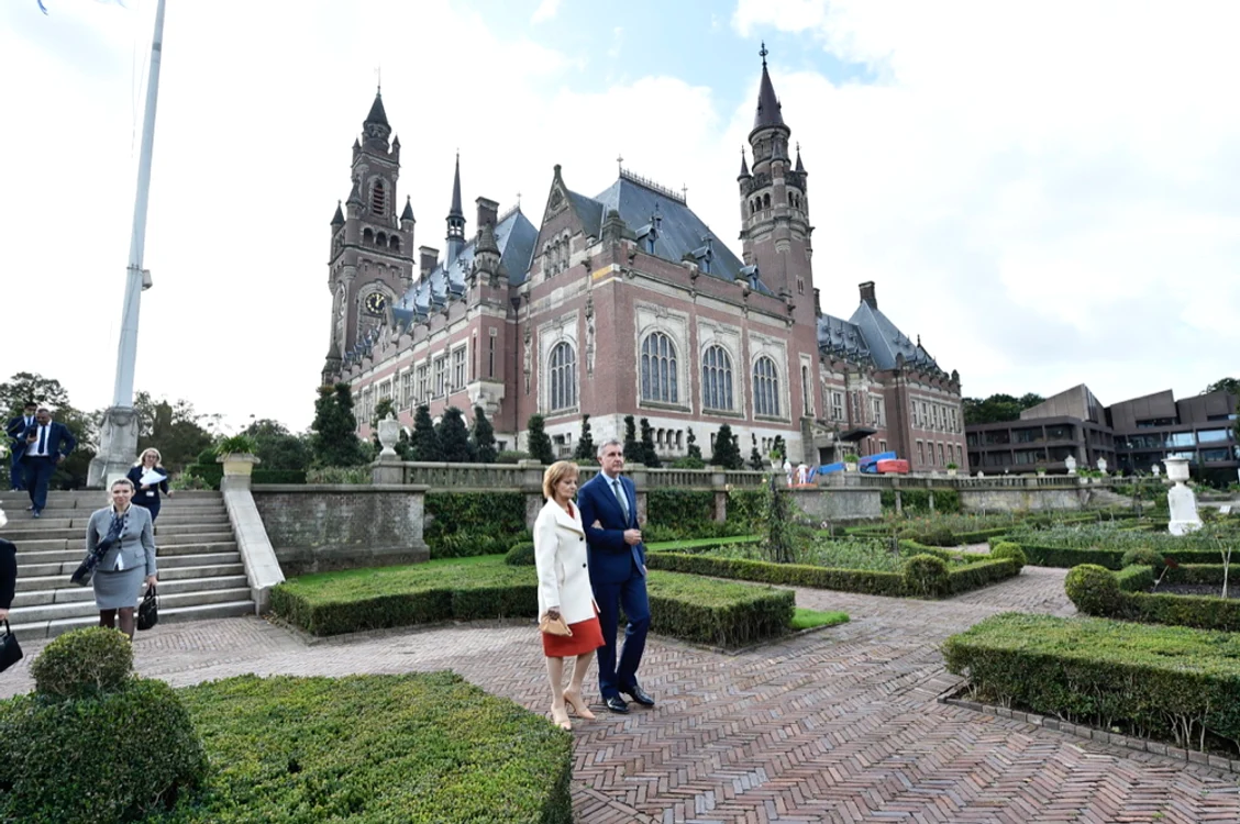 13 majestatea sa margareta si principele radu in olanda 13 jpg jpeg