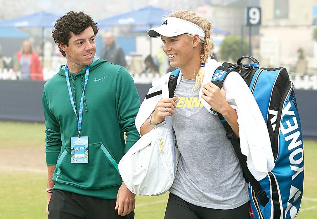 Caroline Wozniacki îl însoţea aproape de fiecare dată pe Rory McIlroy in turneele de golf