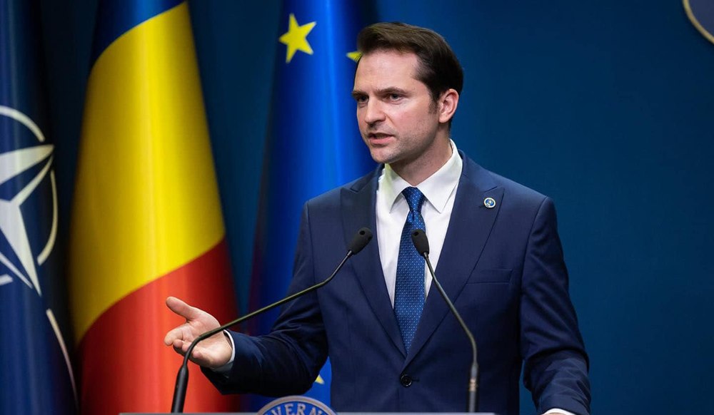 Legea prosumatorilor, adoptată de Camera Deputaților. Sebastian Burduja: „Românii vor putea folosi energia verde produsă în toate locațiile”