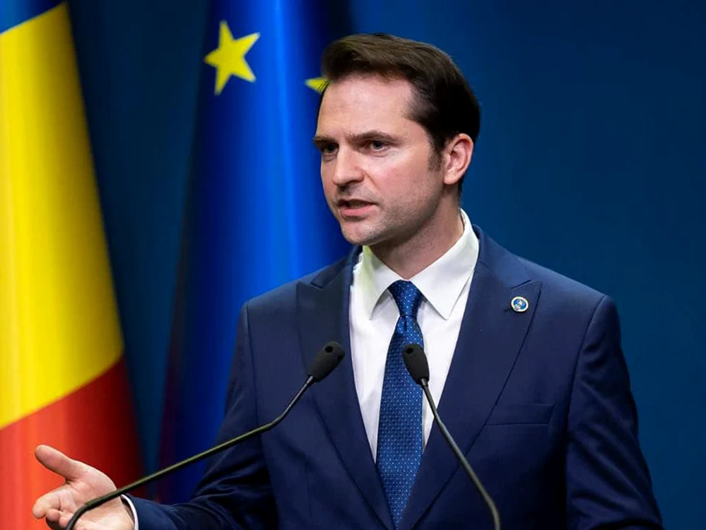 Sebastian Burduja.
