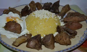 tochitura moldoveneasca jpeg