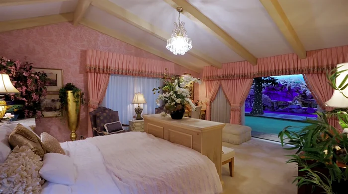 Unul dintre cele cinci dormitoare (Foto: Profimedia)