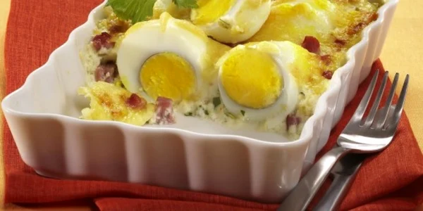 pastrama oua mancare
