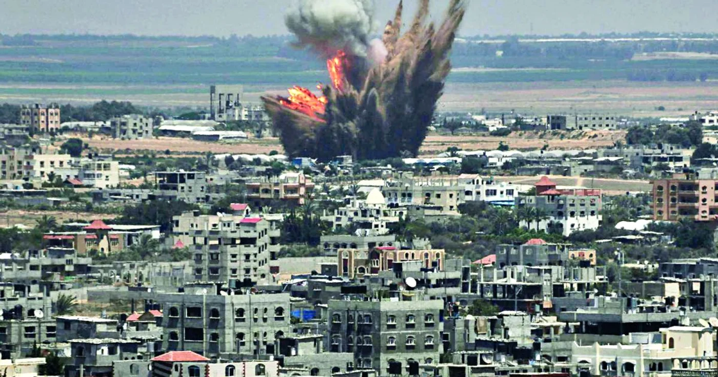 Israelul a lansat un atac cu rachete asupra oraşului Rafah, în urmă cu câteva luni, foto arhivă