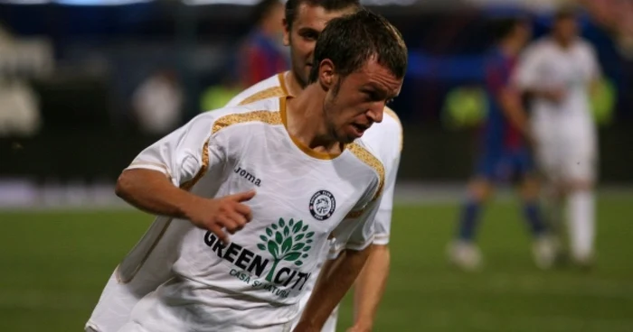 FOTBAL: Apostol: "Am luat gol mult prea uşor"