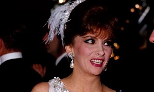 gina wear pearls z jpeg