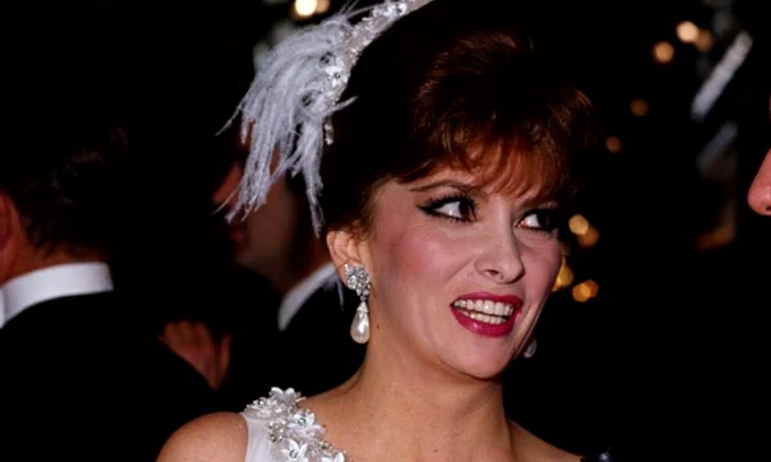 gina wear pearls  z jpeg