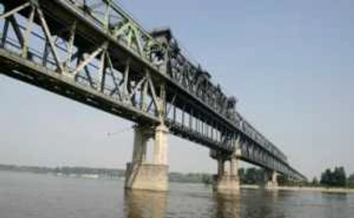 Giurgiu: Taxa de pe Podul Prieteniei ar putea fi eliminată