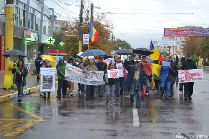 Marş de protest anti-Roşia Montană la Constanţa. FOTO Andrei Şeitan