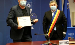 dan petrescu cetatean de onoare cluj jpeg