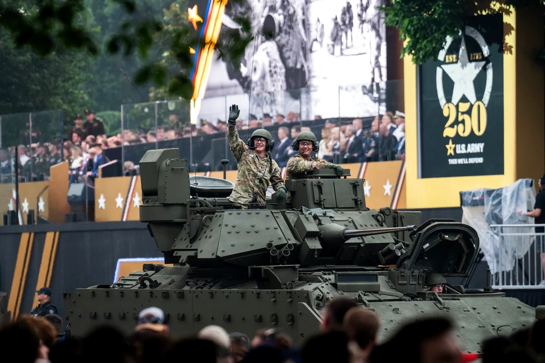 Parada lui Trump a scos tancurile pe străzile din SUA FOTO Profimedia