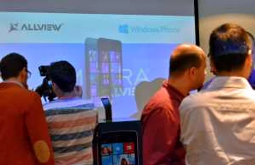 dispozitive allview cu windows 8 foto razvan baltaretu/adevarul