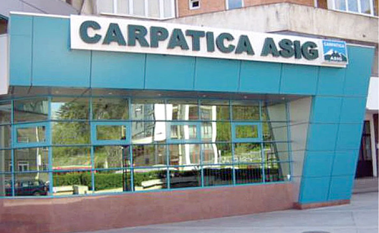 
    Societatea emite în continuare polițe de asigurare  