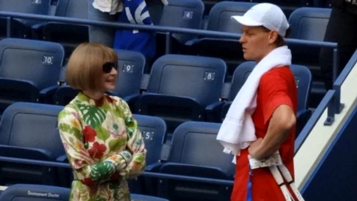 Anna Wintour, la o discuție cu Jannik Sinner