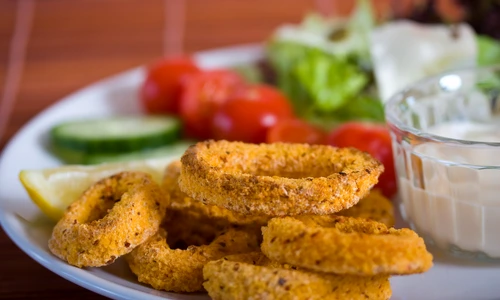 Inele calamar  Sursa foto shutterstock 61428439 jpg