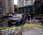 O racheta a avariat un bloc din Kiev Trei persoane au murit Foto Profimedia (1) jpg