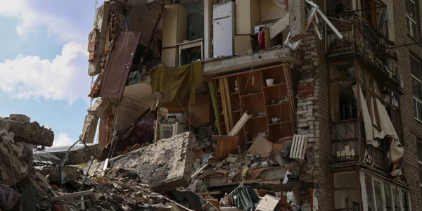 Avdiivka bloc de locuinte distrus in lupte FOTO EPA EFE jpg