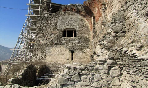 Cetatea Devei – faza sacrificiului pe incinte    jpeg