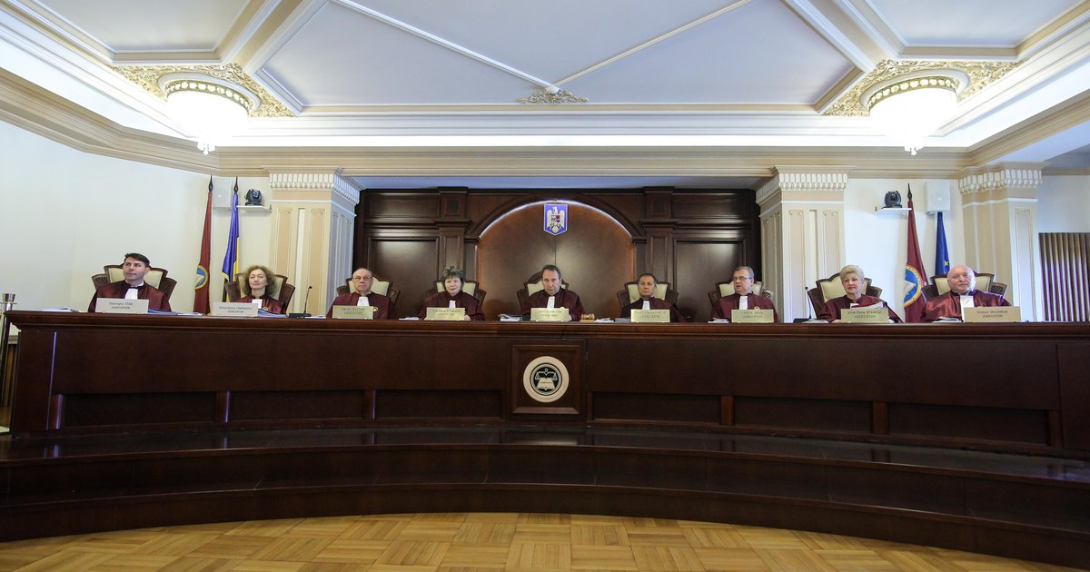 Curtea Constituțională anulează impozitarea progresivă a pensiilor magistraților