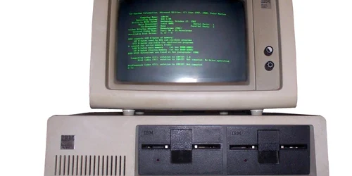 12 august 1981   Primul calculator personal IBM   IBM 5150 intră pe piață FOTO Wikipedia jpg