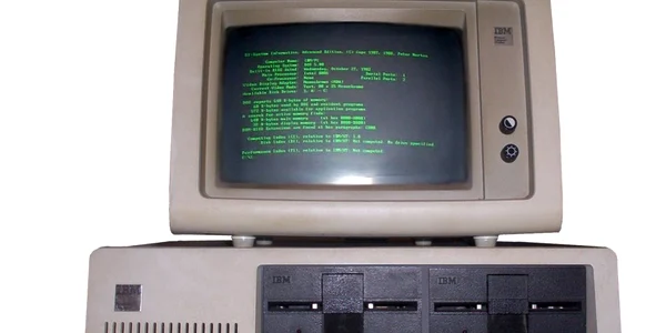 12 august 1981   Primul calculator personal IBM   IBM 5150 intră pe piață FOTO Wikipedia jpg