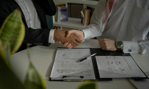 contract de angajare jpg
