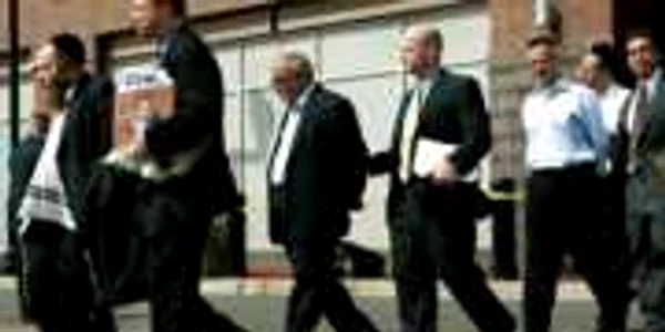 VIDEO 44 de arestări în New Jersey - razie anticorupţie fără precedent