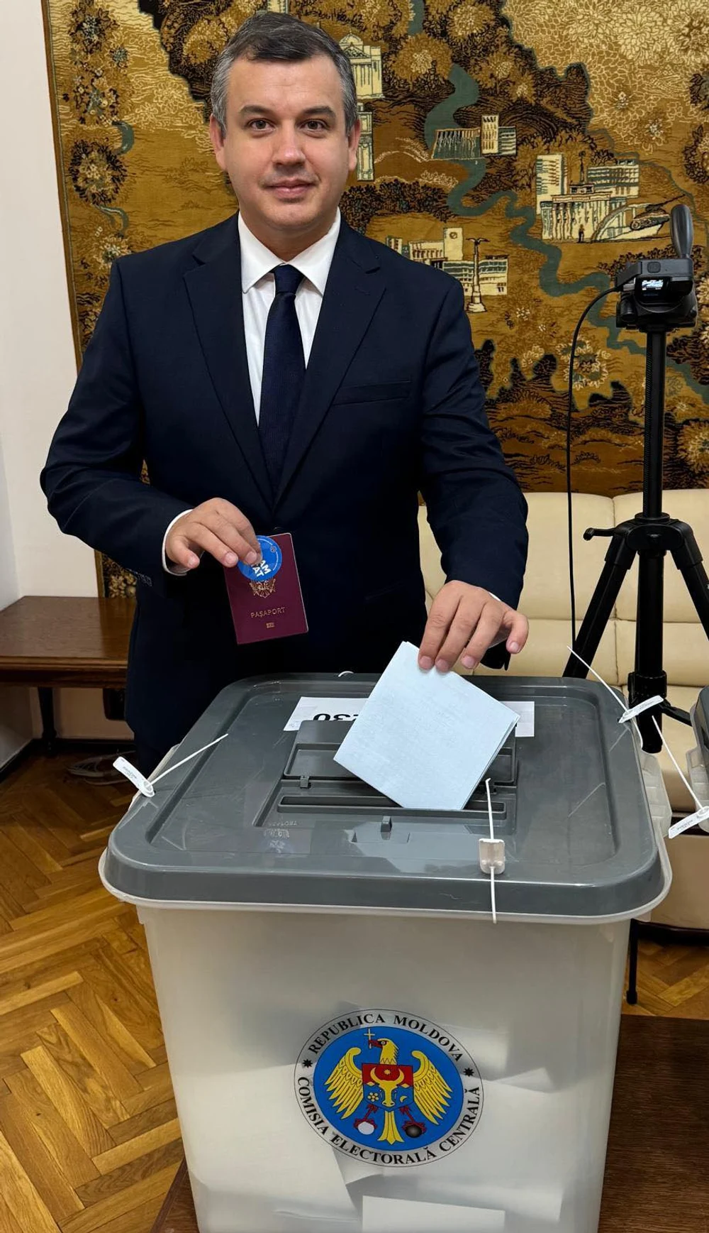 Europarlamentarul Eugen Tomac spune că a votat pentru ca Republica Moldova să vină în UE alături de România