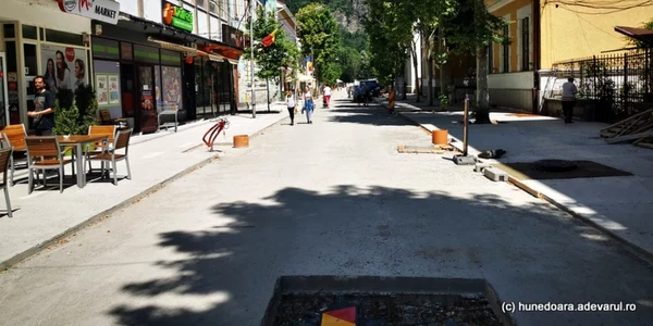 centrul istoric al devei in santier foto daniel guta adevarul