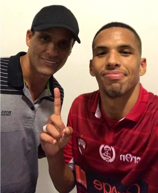 
    Rivaldo şi fiul său Rivaldinho  