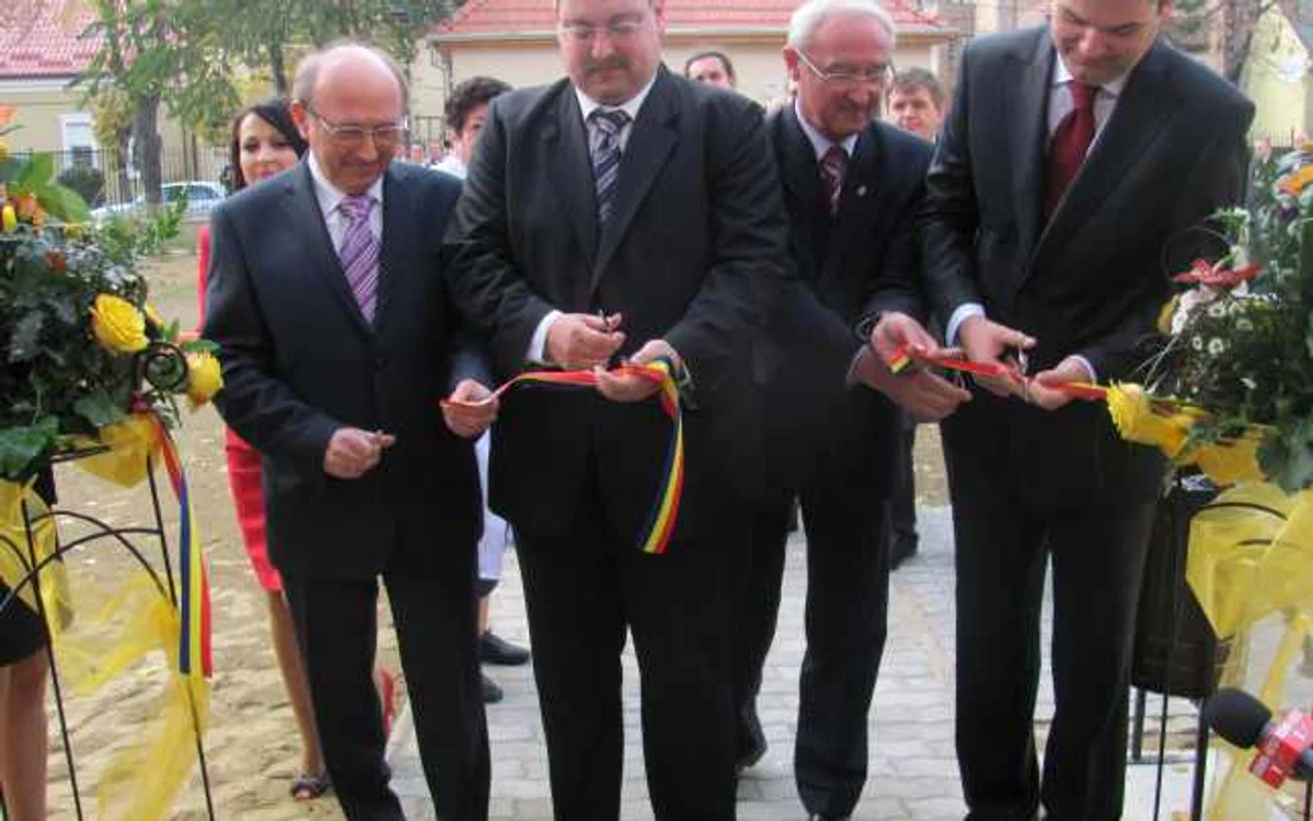 Ministrul Sănătăţii, Ritli Ladislau, alături de Cseke Attila, Radu Giurcă şi Csehi Arpad