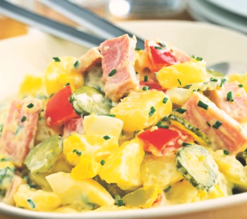 1366368474 1581salata 20de 20cartofi 20cu 20sunca jpeg