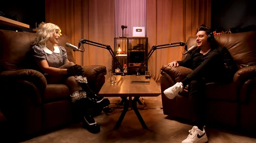 Loredana Groza la podcastul Vin de o poveste by Radu Țibulcă   captură (4) png