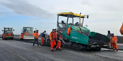 DN 7 se află în reabilitare de aproximtiv 8 luni. FOTO Ionuț Săvoiu