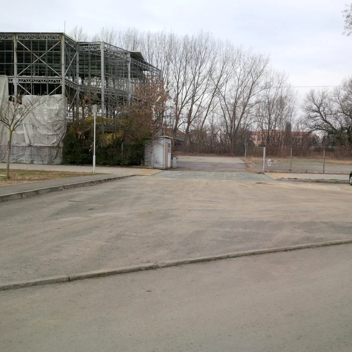 Parcarea Corleone    FOTO  newsar.ro