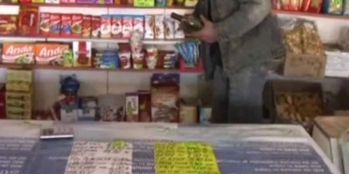 Minorul are la activ 12 infracţiuni 