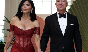 lauren sanchez jeff bezos gettyimages jpg