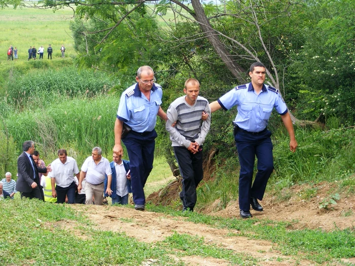 Tinerii criminali au fost duşi la locul faptei