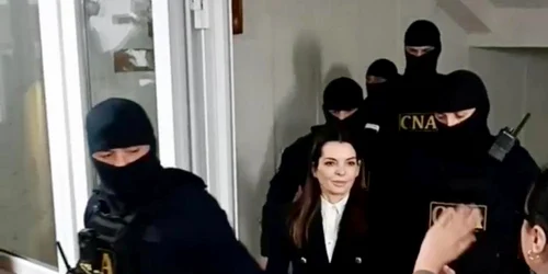Evghenia Gutul judecatorie FOTO Facebook jpg