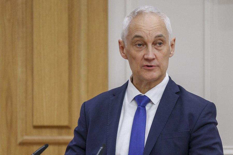 Primele declarații ale noului ministru rus al apărării. De ce a ales Putin un economist civil în locul lui Șoigu