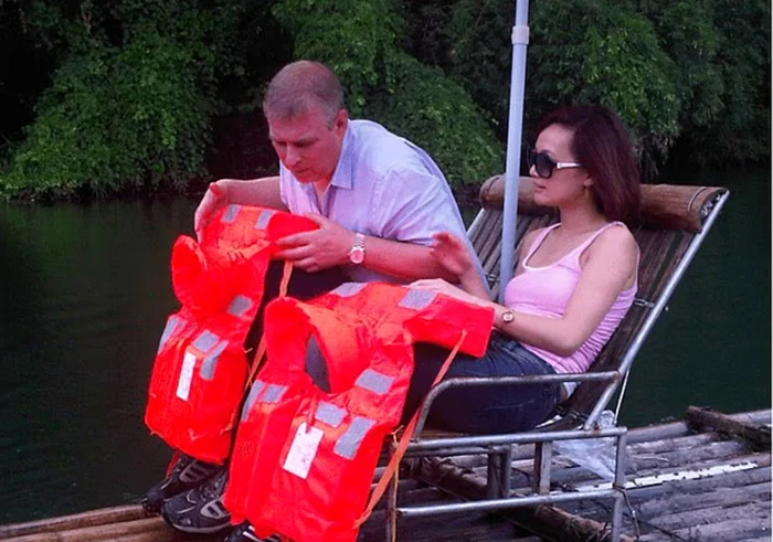 Imagini făcute publice din dosarul Epstein: Daily Mail