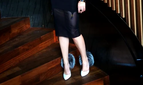 Loredana Groza, cu părul foarte scurt jpeg