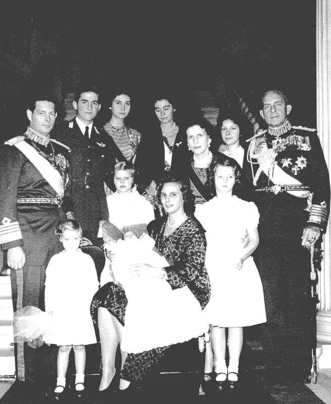 Principesa Sofia bebelus Regina Ana Regele Mihai jpg